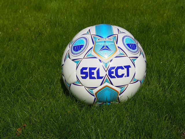 发了许多足 发了许多足