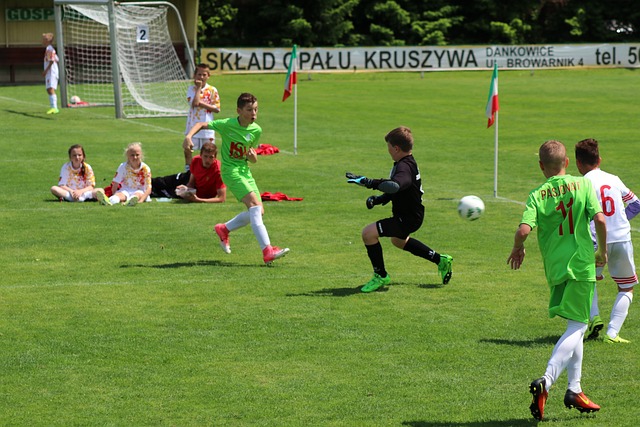 世俱杯中见 世俱杯中见